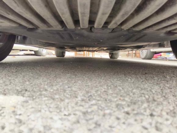 [南京·苏A] 二手奔驰奔驰E级2019款 改款 E 300 L 运动豪华型