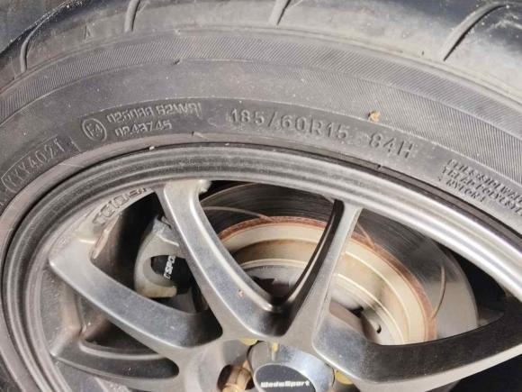 [广州·粤K] 二手本田飞度2016款 1.5L LX 手动舒适型