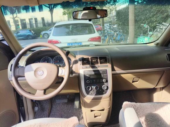 [上海·沪F] 二手别克别克GL82014款 2.4L 经典版