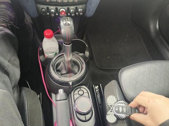 [杭州·浙A] 二手MINIMINI2016款 2.0T COOPER S 先锋派