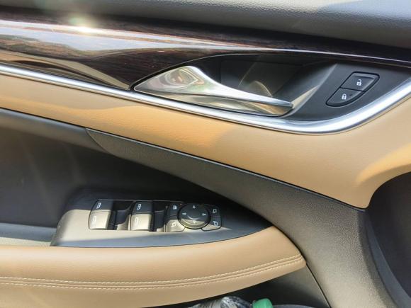 [广州·粤A] 二手别克君越2016款 20T 精英型