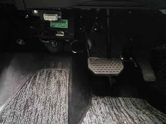 [嘉兴·浙F] 二手奇瑞新能源小蚂蚁2022款 甜粉款 半糖版 磷酸铁锂 30kW 301km