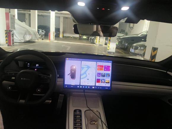 [广州·粤A] 二手小米汽车小米SU72024款 800km 四驱超长续航高阶智驾Max版