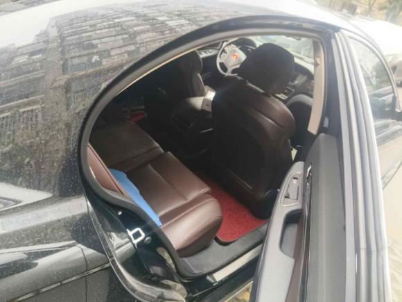 [杭州·浙A] 二手红旗红旗H72017款 2.0T 豪华型