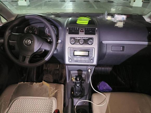 [上海·沪B] 二手大众途安2013款 1.4T 手动风尚版5座