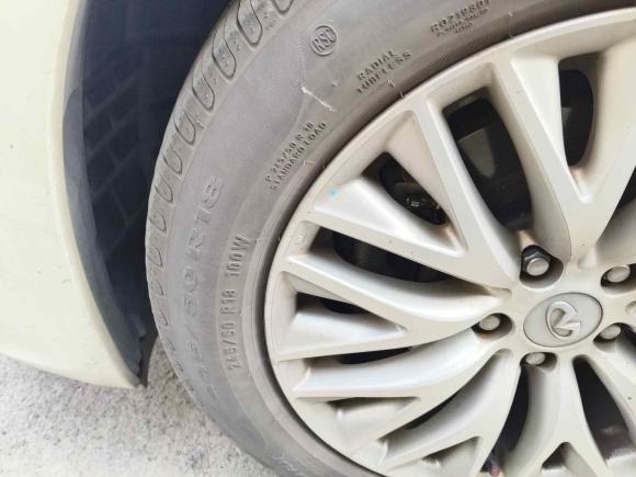 [上海·沪A] 二手英菲尼迪英菲尼迪Q702015款 Q70L 2.5L 悦享版