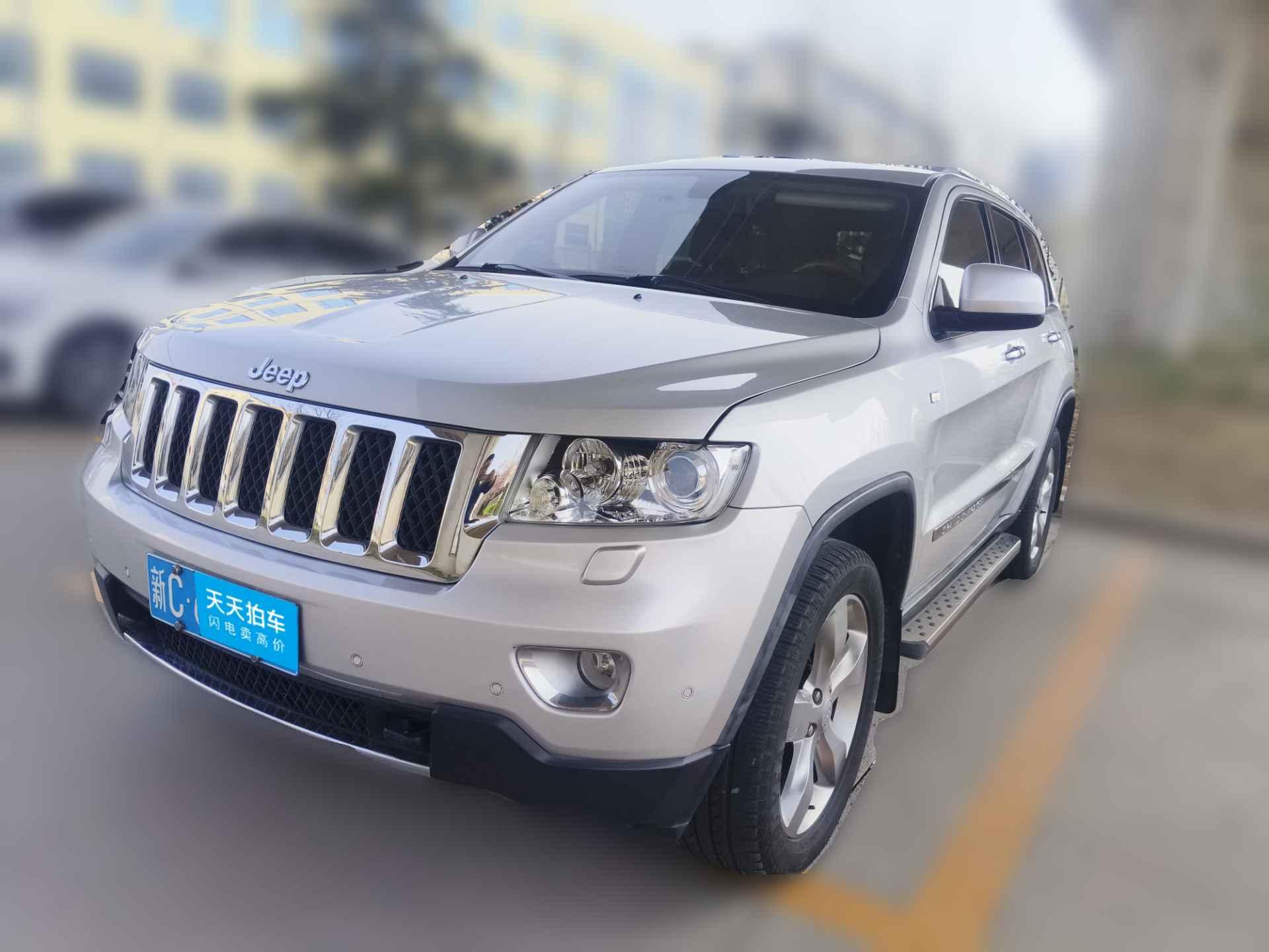 [青岛·新C] Jeep大切诺基2011款 3.6L 旗舰版