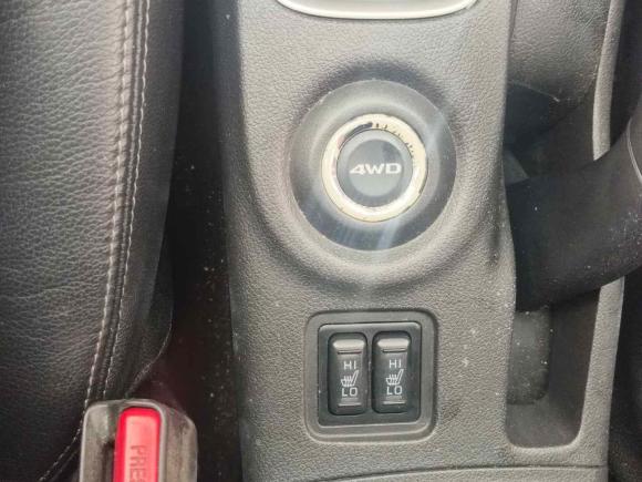 [金华·粤B] 二手三菱欧蓝德2013款 2.4L 四驱豪华导航版 5座