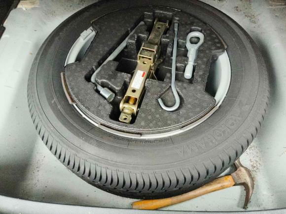 [上海·沪B] 二手铃木锋驭2015款 1.6L 手动两驱进取型