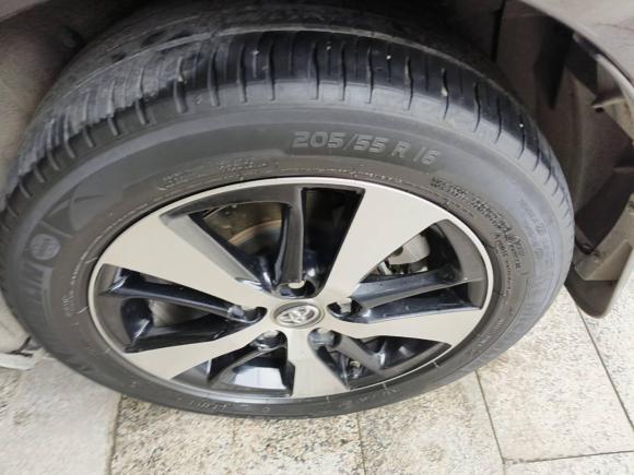 [上海·沪A] 二手丰田雷凌双擎E+2019款 1.8PH GS E-CVT精英天窗版