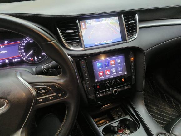 [杭州·沪C] 二手英菲尼迪英菲尼迪QX502018款 2.0T 两驱时尚版