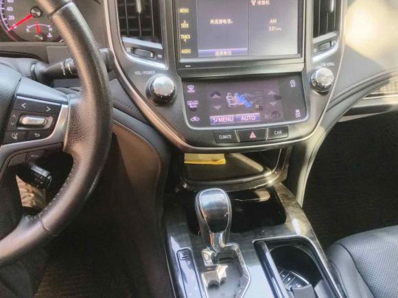 [宁波·浙B] 二手丰田皇冠2015款 2.0T 时尚版