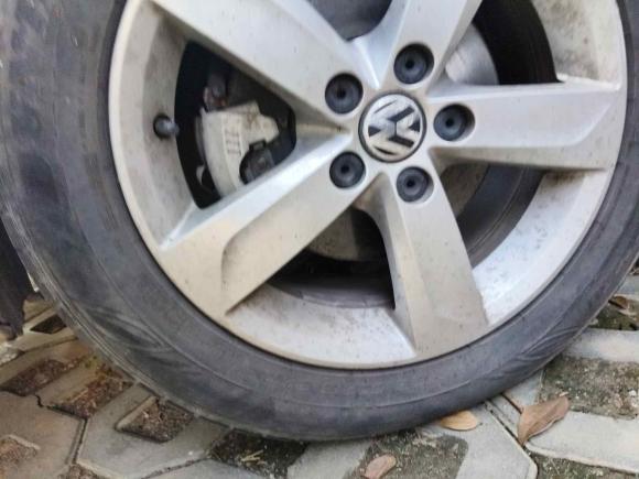 [成都·川A] 二手大众桑塔纳2013款 1.4L 手动舒适版