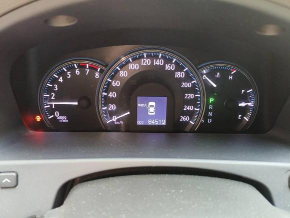 [南京·苏A] 二手丰田皇冠2010款 2.5L Royal 真皮天窗版