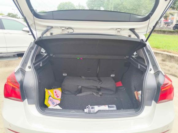 [上海·沪K] 二手宝马宝马1系2015款 118i 领先型