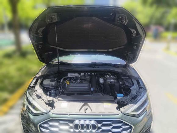 [上海·沪J] 二手奥迪奥迪A32022款 Sportback 35 TFSI 时尚运动型