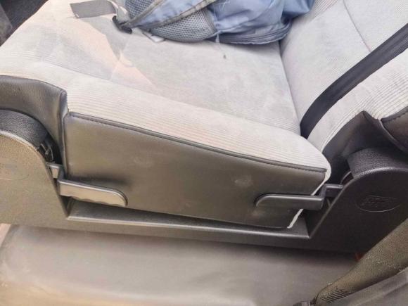 [济南·鲁A] 二手五菱汽车五菱宏光PLUS2020款 1.5L 手动标准型 5座