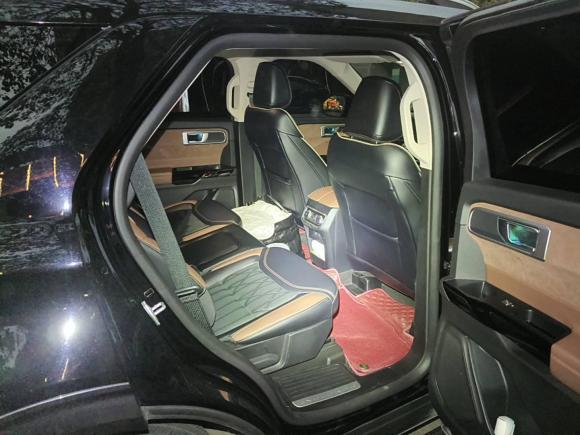 [武汉·鄂A] 二手福特探险者2020款 EcoBoost 285 四驱钛金版 7座