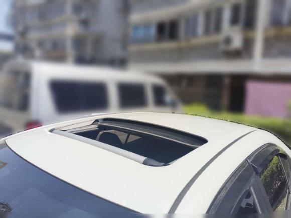 [南通·苏F] 二手丰田雷凌2021款 双擎 1.8H E-CVT豪华版