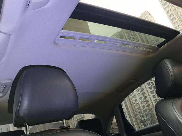 [济南·鲁A] 二手奥迪奥迪A4L2015款 35 TFSI 自动标准型