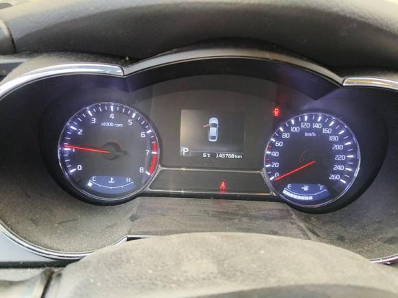 [南通·苏F] 二手起亚起亚K52015款 2.0L 自动LUX