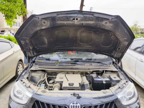 [苏州·鲁K] 二手中华中华V32020款 1.6L 手动舒适星空版