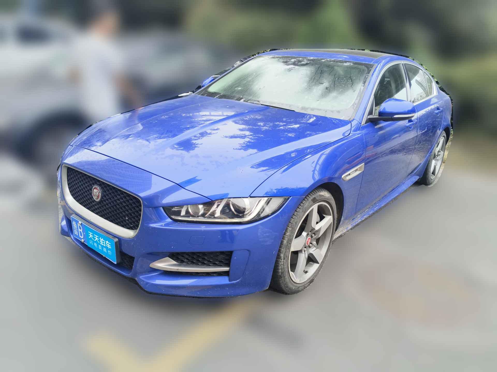 [青岛·鲁B] 捷豹捷豹XE2017款 2.0T 200PS R-Sport