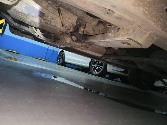 [深圳·粤B] 二手五十铃D-MAX2021款 1.9T自动四驱柴油Global畅领型RZ4E