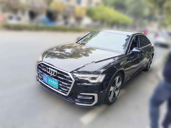 奥迪奥迪A6L2023款 45 TFSI quattro 臻选动感型「南京二手车」「天天拍车」