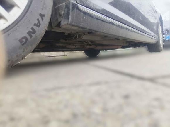 [上海·皖B] 二手凯迪拉克SLS赛威2011款 2.0T 精英型