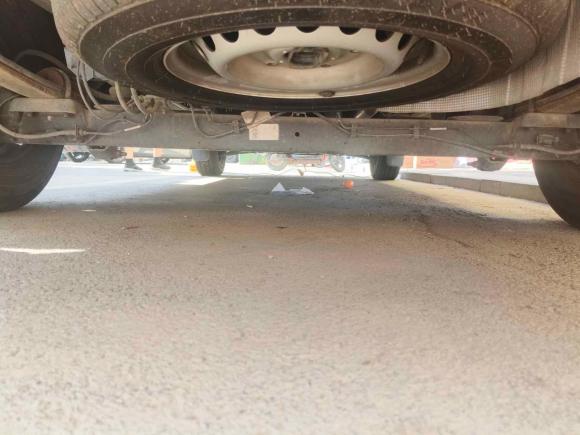 [青岛·鲁U] 二手福特全顺2019款 2.0T柴油多功能商用车中轴中顶6座国VI