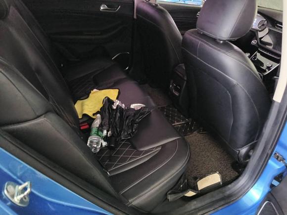 [广州·粤Q] 二手奇瑞艾瑞泽GX2018款 1.5T 手动型色版 国V