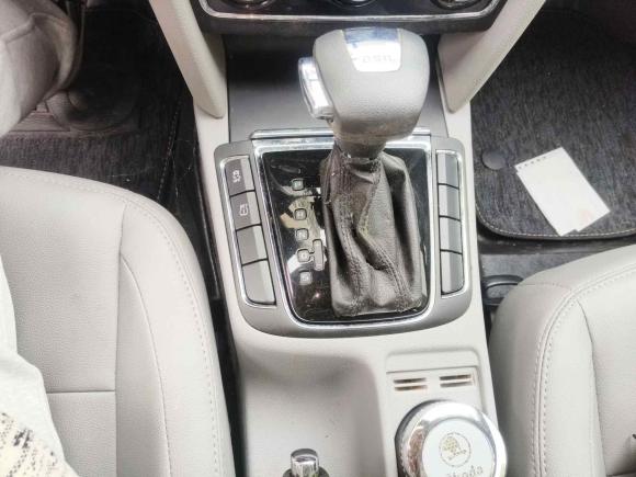 [上海·苏U] 二手斯柯达昊锐2012款 1.4TSI DSG智雅版