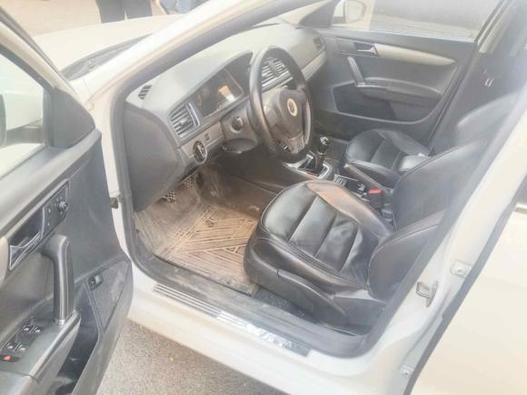 [济南·鲁A] 二手大众朗逸2013款 改款经典 1.6L 手动舒适版