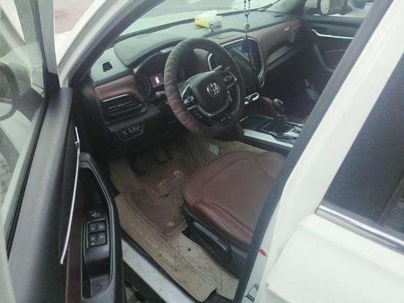 [湖州·浙E] 二手中华中华V62018款 1.5T 手动豪华型