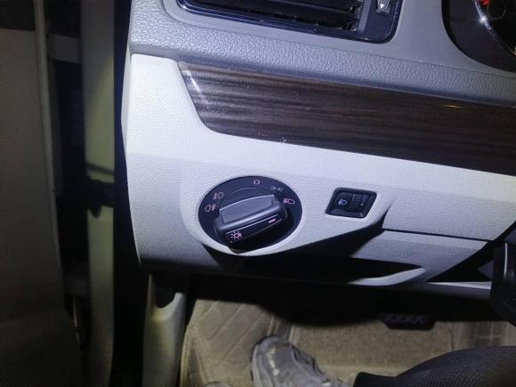 [深圳·粤B] 二手大众朗行2015款 1.6L 自动舒适版