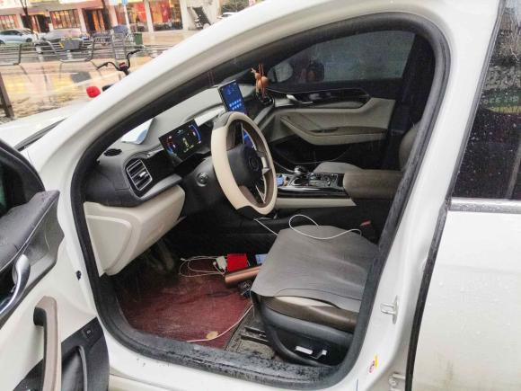 [金华·浙G] 二手比亚迪秦PLUS2023款  冠军版 DM-i 120KM超越型