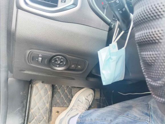 [武汉·鄂A] 二手奇瑞瑞虎5x2017款 1.5T DCT精英型