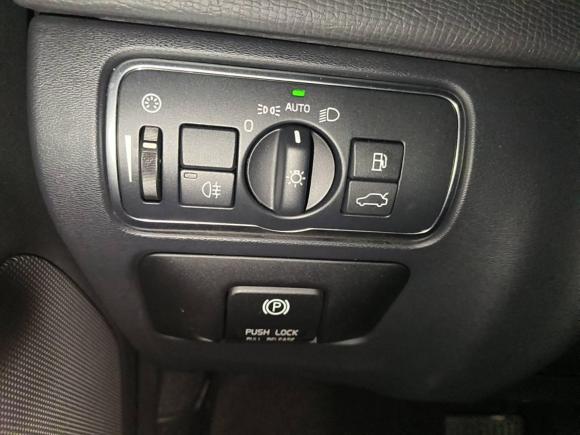 [成都·川A] 二手沃尔沃沃尔沃XC602015款 T5 AWD 智驭版