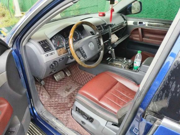 [成都·川G] 二手大众途锐2008款 6.0 W12顶级型