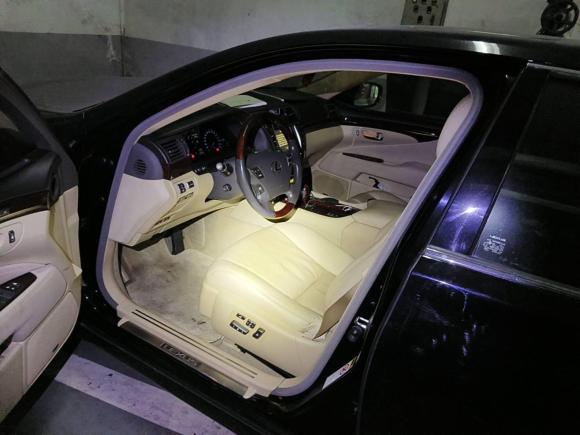 [上海·沪F] 二手雷克萨斯雷克萨斯LS2006款 460L 尊贵版