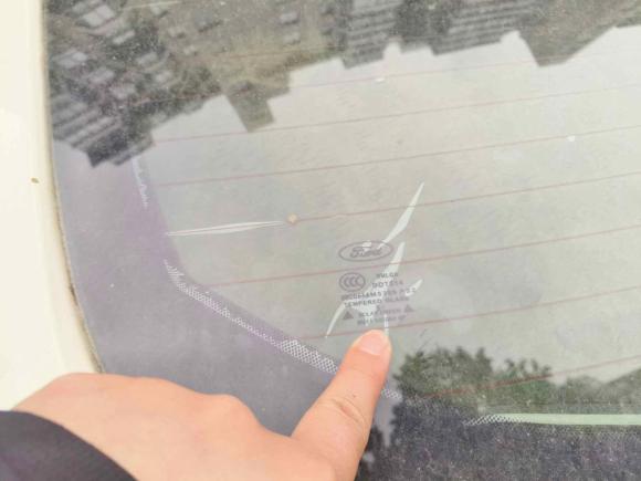 [武汉·鄂A] 二手福特福克斯2012款 三厢 1.6L 自动风尚型