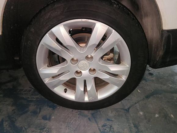 [南昌·赣B] 二手标致标致30082016款 1.6THP 自动经典版