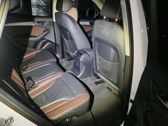 [广州·粤A] 二手奥迪奥迪Q52018款 典藏版 40 TFSI 技术型