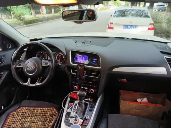 [上海·苏A] 二手奥迪奥迪Q52017款 40 TFSI 动感型