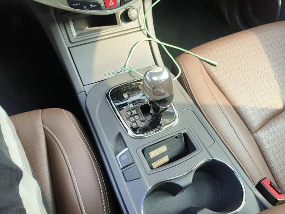 [上海·沪B] 二手比亚迪比亚迪S72015款 2.0T 升级版 自动尊贵型