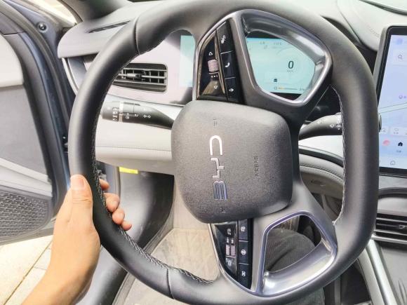 [南通·苏F] 二手比亚迪海豹2024款 荣耀版 DM-i 1.5L 121km 豪华型
