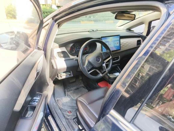 [苏州·苏E] 二手比亚迪宋MAX新能源2022款 DM-i 105KM 旗舰型