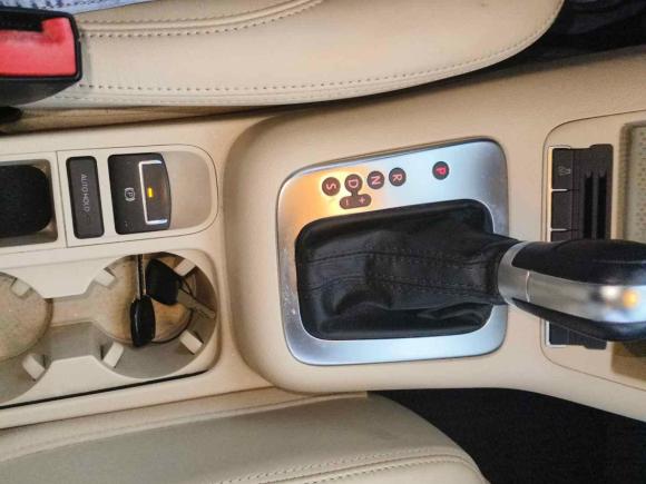 [深圳·粤M] 二手大众途观2012款 1.8TSI 自动两驱菁英版