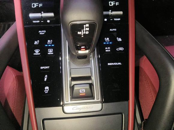 [常州·苏D] 二手保时捷Cayenne2023款 Cayenne S 2.9T 铂金版